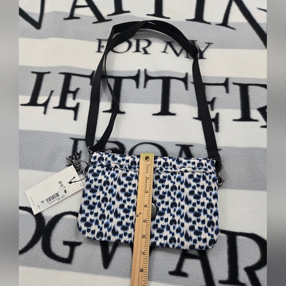 Kipling Bag Crossbody Small two slip compartments Leopard NEW - Picture 15 of 17